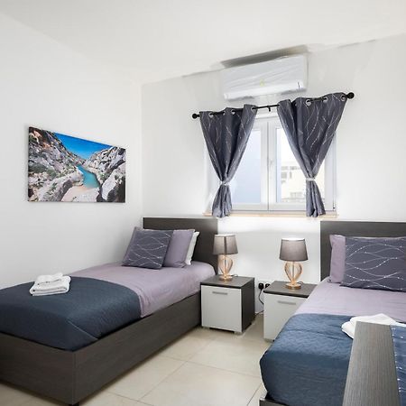 Modern & Spacious 2Br Apartment With Country Views - Close To Xemxija Bay Сент-Полс-Бей Екстер'єр фото