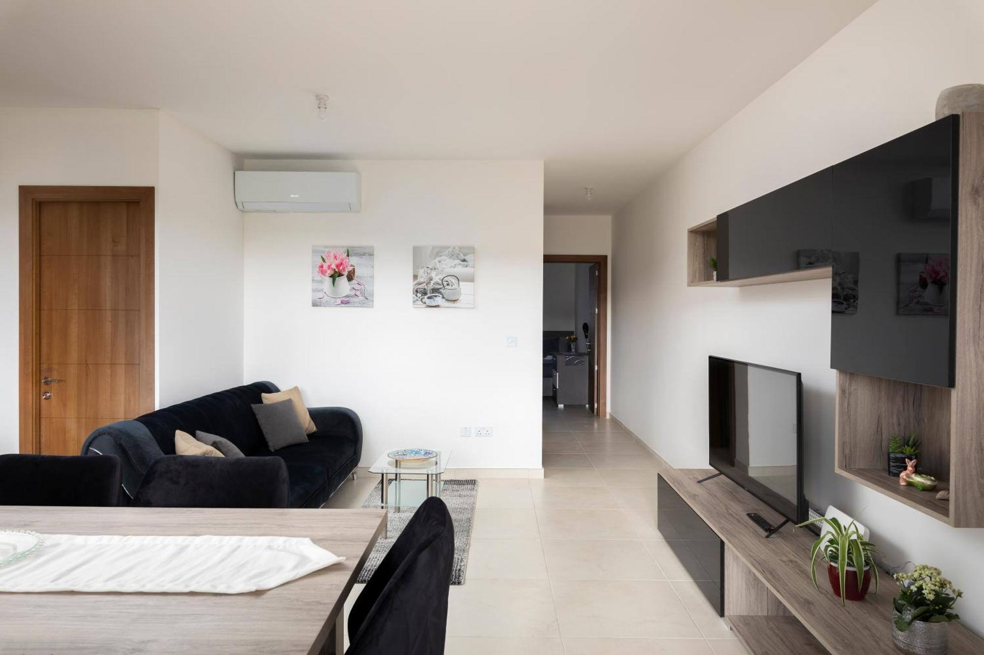 Modern & Spacious 2Br Apartment With Country Views - Close To Xemxija Bay Сент-Полс-Бей Екстер'єр фото